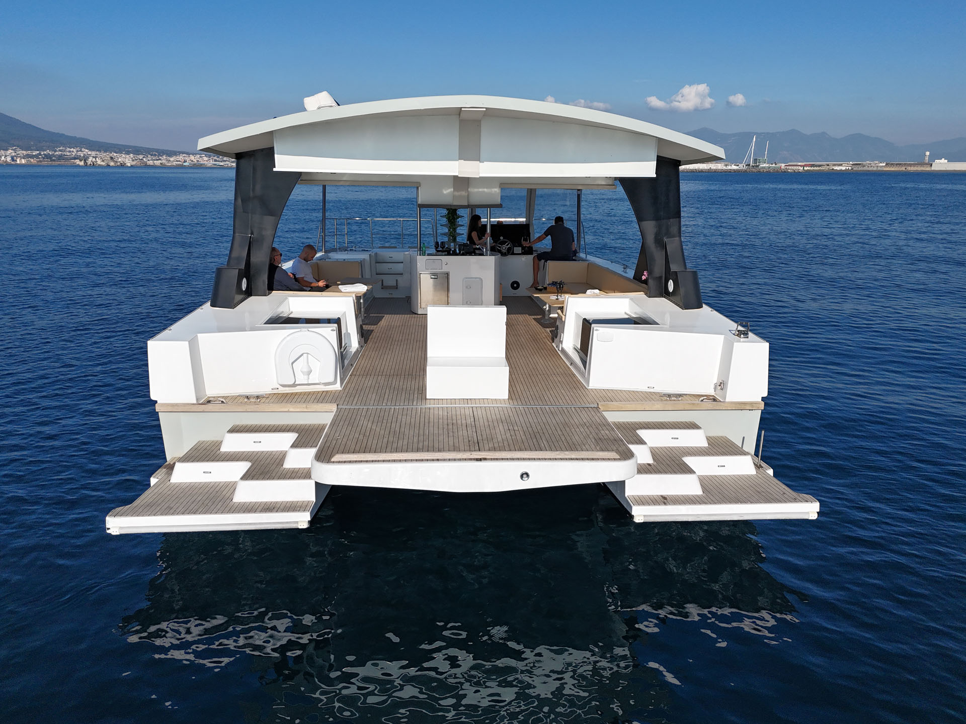Catamaran Sea Bus 380 – Sorrento Coast private boat tour Catamaran Sea Bus 380 - Sorrento Coast private boat tour