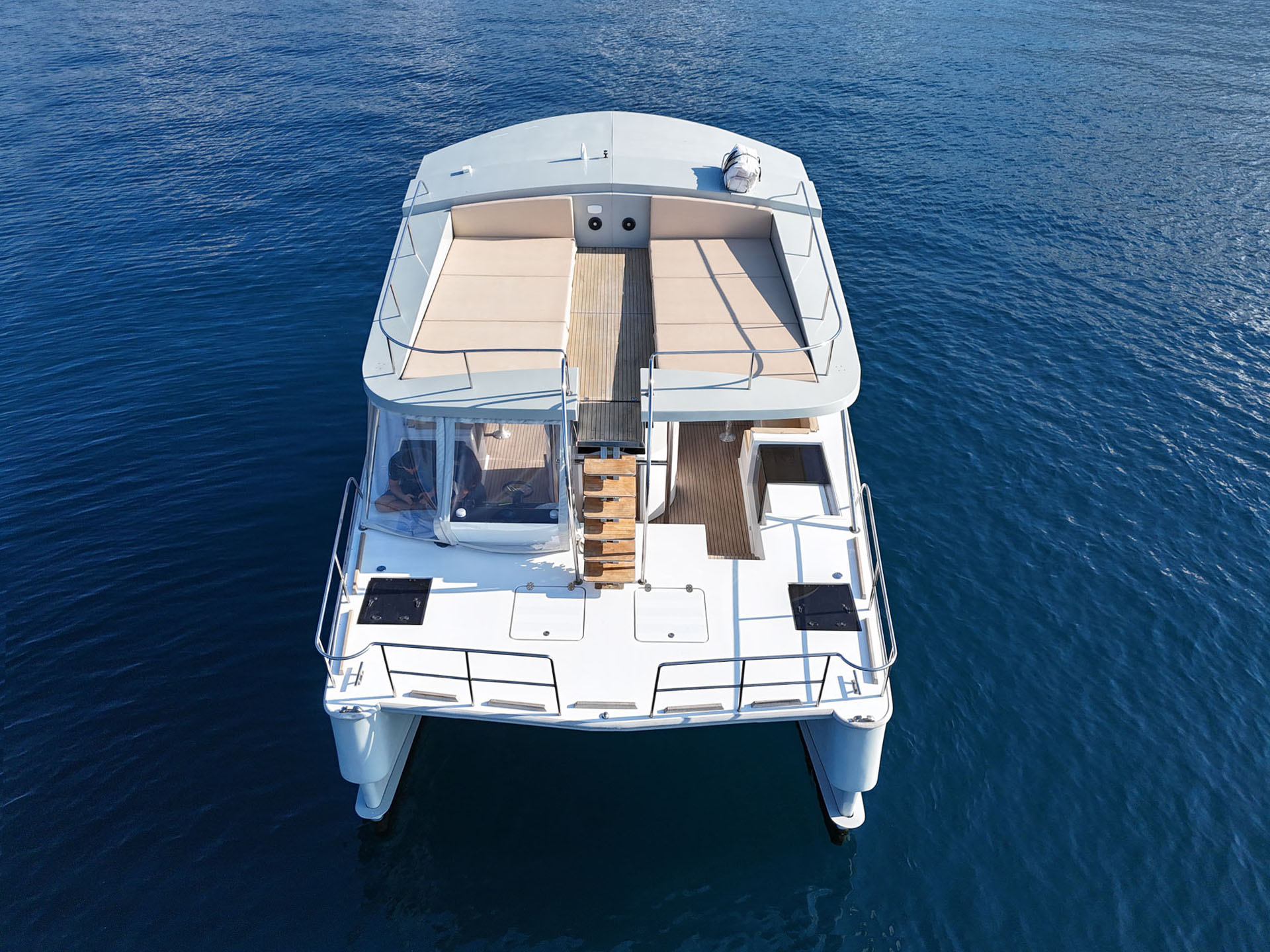 Catamaran Sea Bus 380 – Sorrento Coast private boat tour Catamaran Sea Bus 380 - Sorrento Coast private boat tour