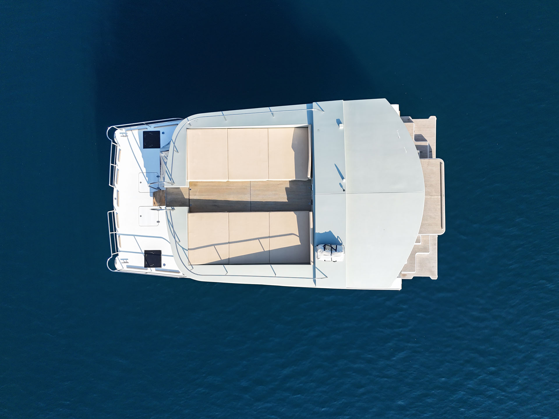 Catamaran Sea Bus 380 – Sorrento Coast private boat tour Catamaran Sea Bus 380 - Sorrento Coast private boat tour