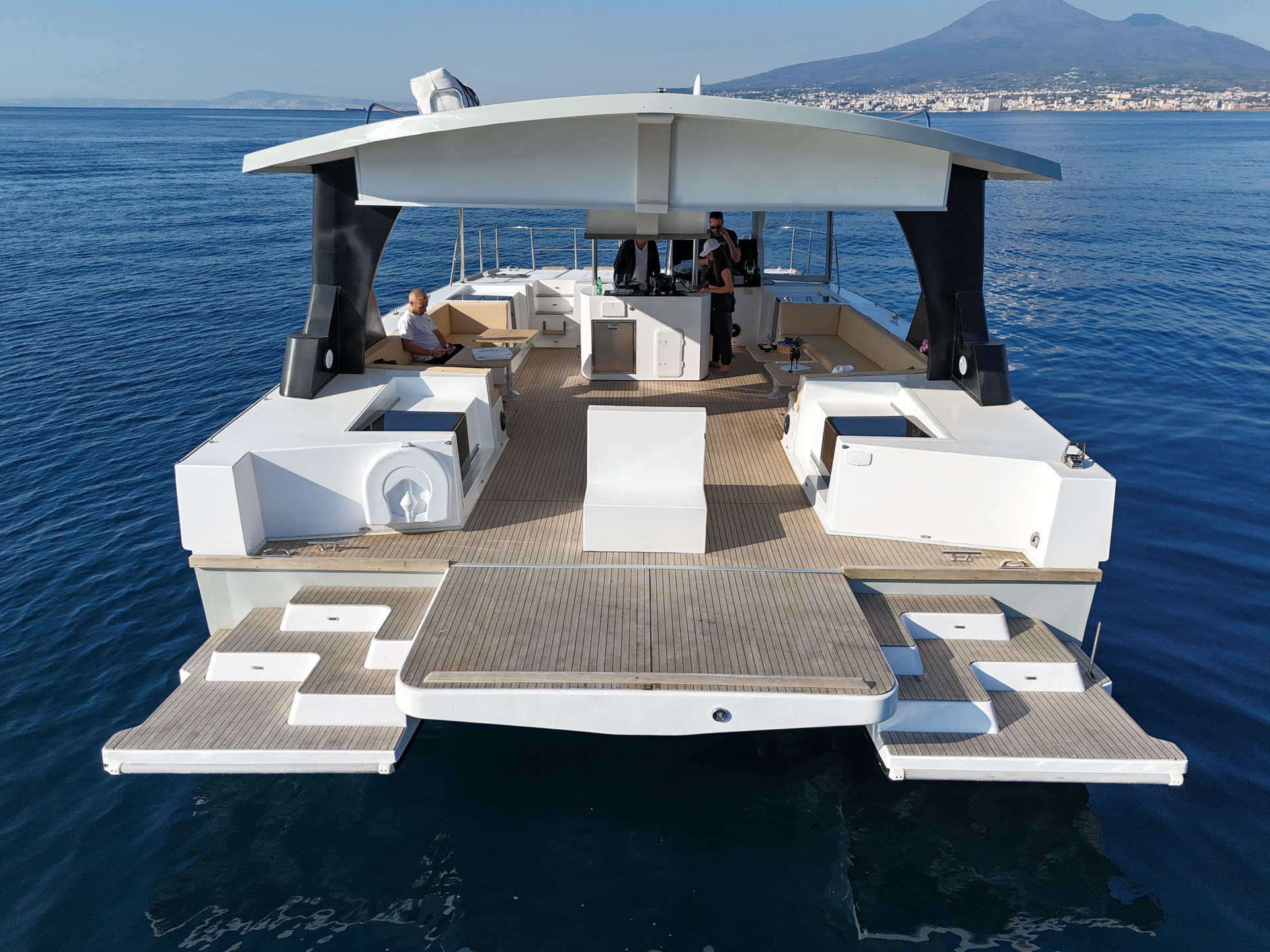 Catamaran Sea Bus 380 – Sorrento Coast private boat tour Catamaran Sea Bus 380 - Sorrento Coast private boat tour