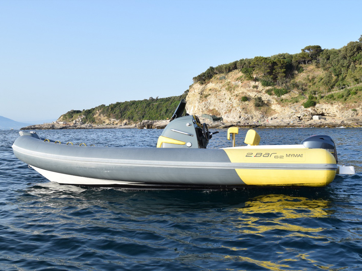 Self Drive boat from Sorrento Self Drive boat from Sorrento
